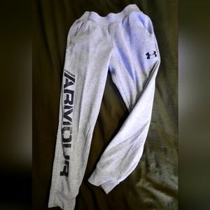 Boys Under Armour sweat pants